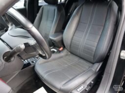 Opel Corsa pilnas