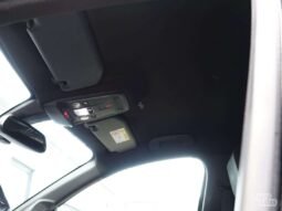 Opel Corsa pilnas