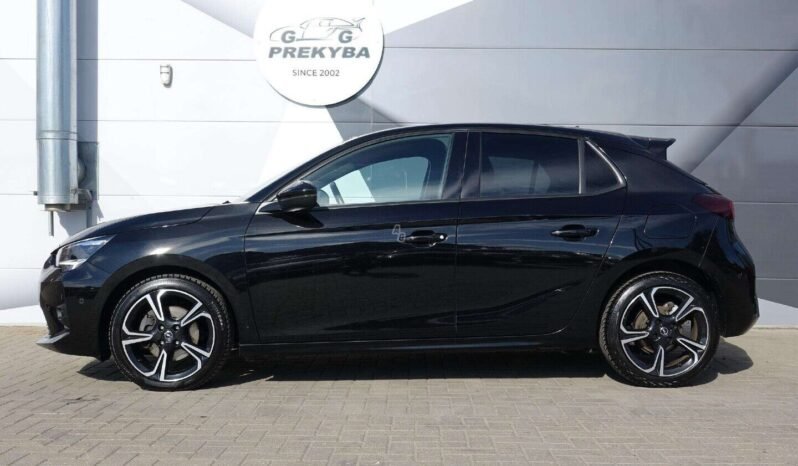 Opel Corsa pilnas