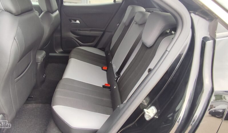 Opel Mokka B pilnas