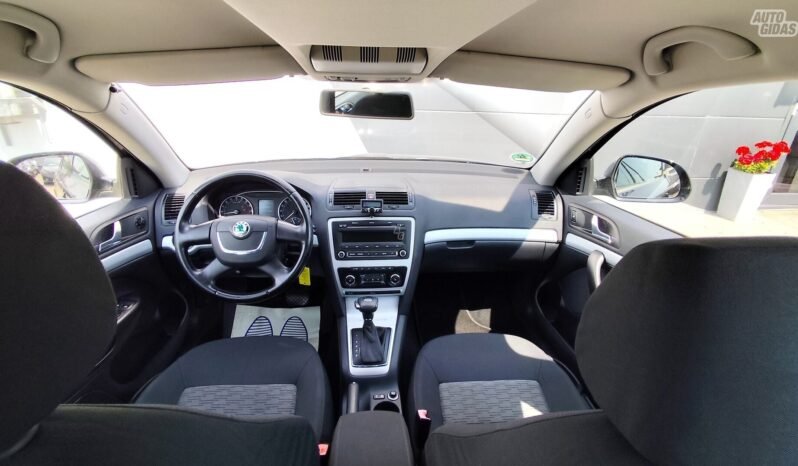 Skoda Octavia pilnas