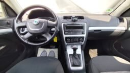 Skoda Octavia pilnas