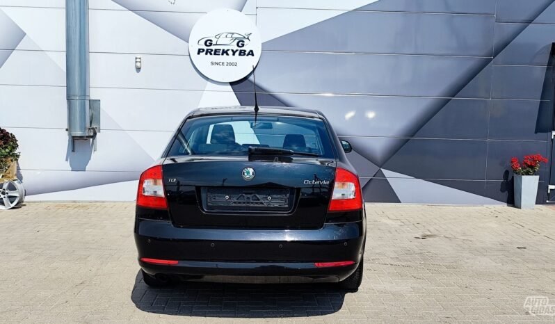 Skoda Octavia pilnas