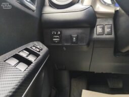 Toyota RAV4 pilnas