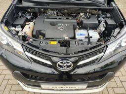 Toyota RAV4 pilnas