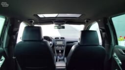 Volkswagen Golf pilnas