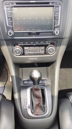 Volkswagen Golf pilnas