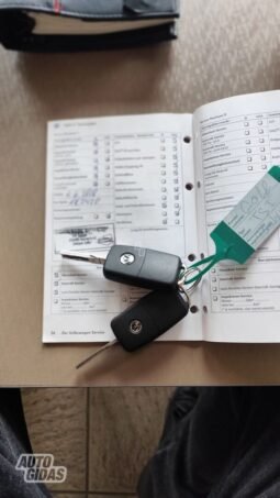 Volkswagen Golf pilnas