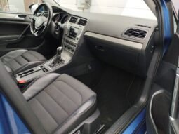 Volkswagen Golf pilnas