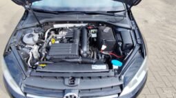 Volkswagen Golf pilnas