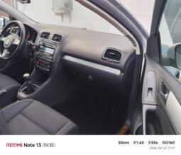 Volkswagen Golf pilnas