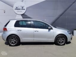 Volkswagen Golf pilnas