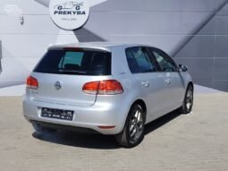 Volkswagen Golf pilnas