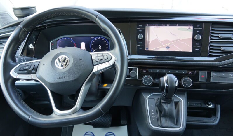 Volkswagen Multivan pilnas