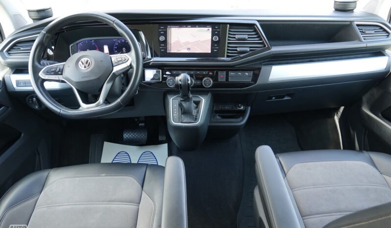 Volkswagen Multivan pilnas