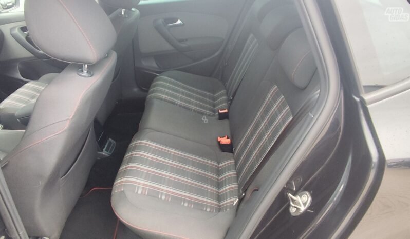 Volkswagen Polo pilnas
