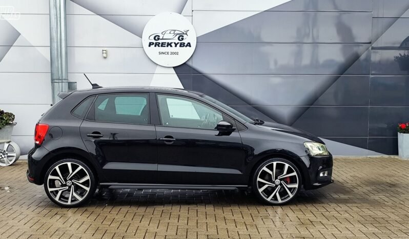 Volkswagen Polo pilnas