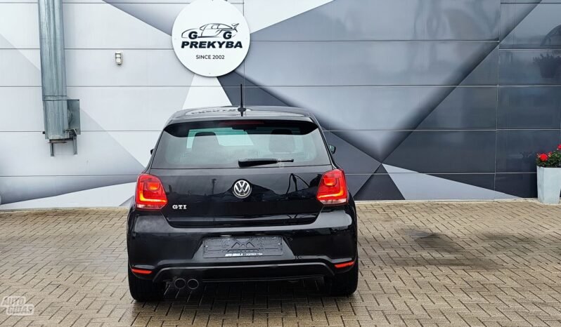 Volkswagen Polo pilnas