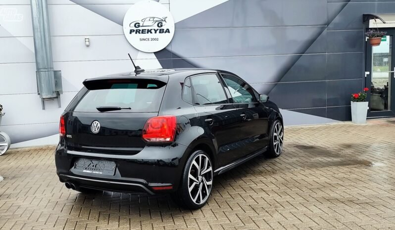 Volkswagen Polo pilnas