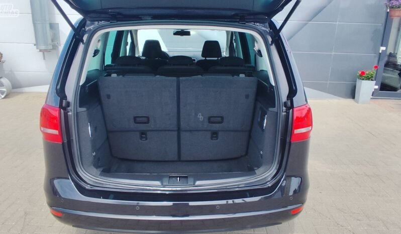 Volkswagen Sharan pilnas