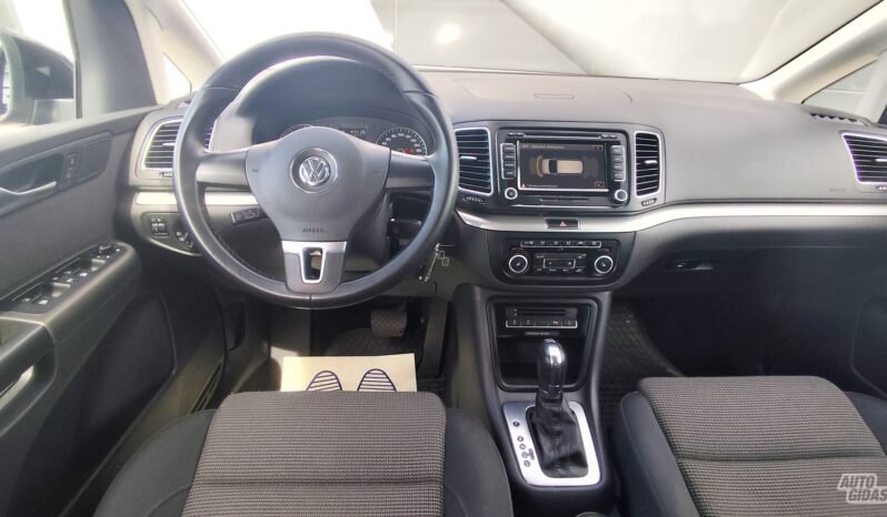 Volkswagen Sharan pilnas
