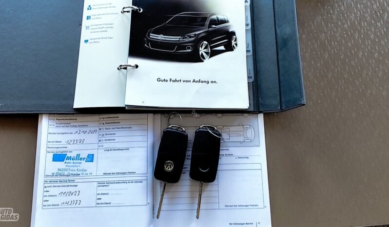 Volkswagen Tiguan pilnas