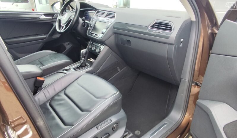 Volkswagen Tiguan pilnas