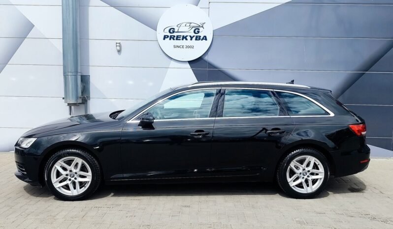 Audi A4 pilnas