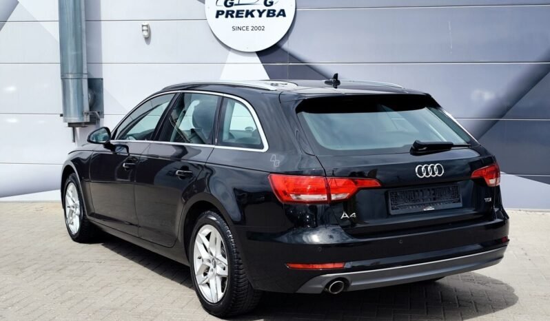 Audi A4 pilnas