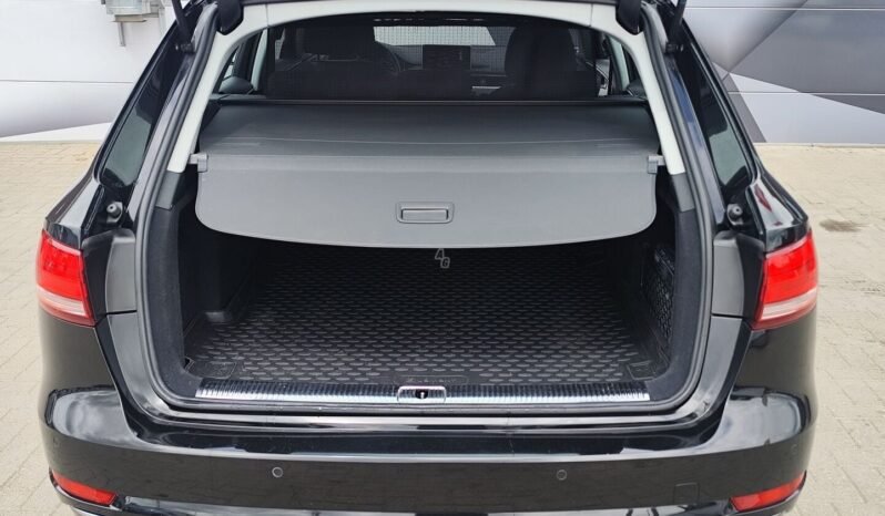 Audi A4 pilnas