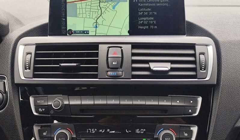 BMW 120 pilnas