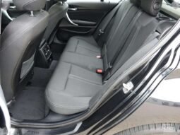 BMW 120 pilnas