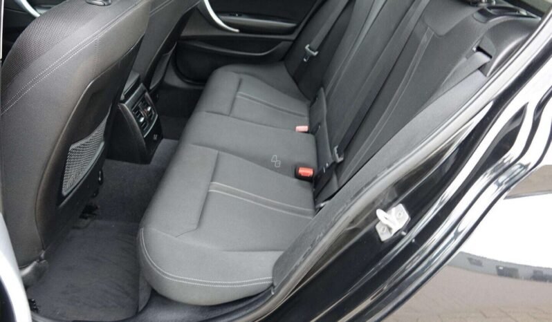 BMW 120 pilnas