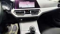BMW 318 pilnas