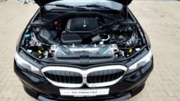 BMW 318 pilnas