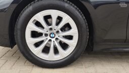 BMW 318 pilnas