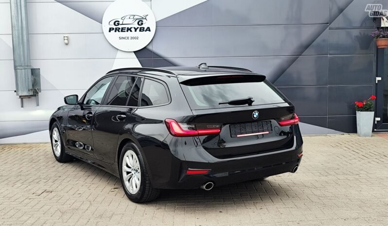 BMW 318 pilnas