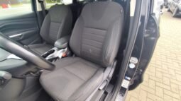 Ford Kuga pilnas