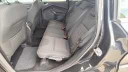 Ford Kuga pilnas