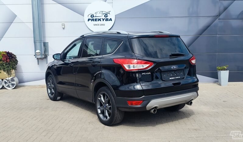 Ford Kuga pilnas