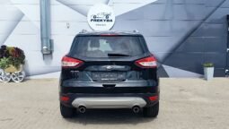 Ford Kuga pilnas