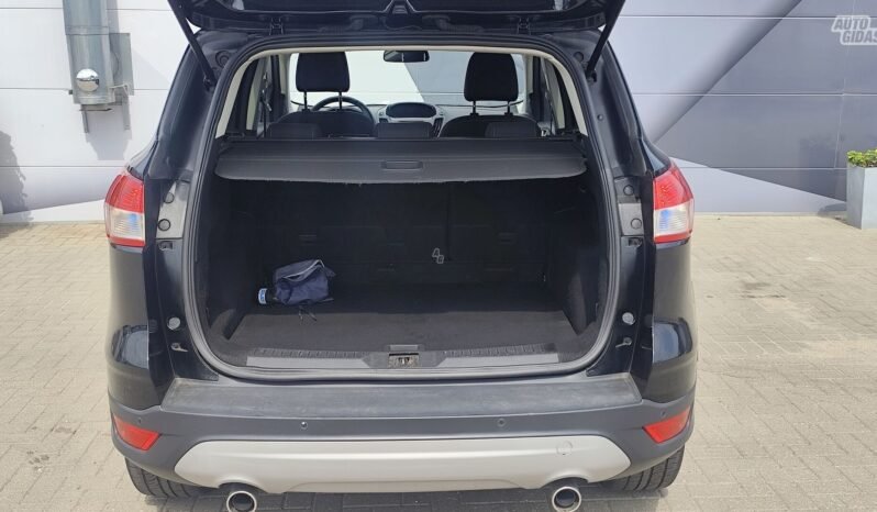 Ford Kuga pilnas