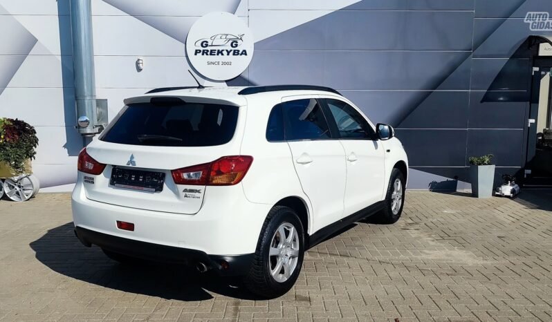 Mitsubishi ASX pilnas