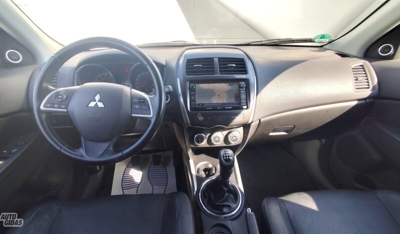 Mitsubishi ASX pilnas