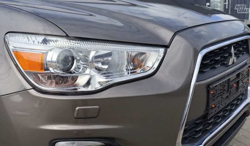 Mitsubishi ASX pilnas