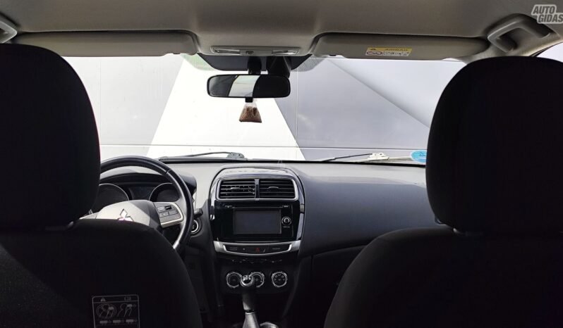 Mitsubishi ASX pilnas