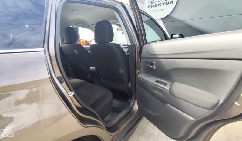 Mitsubishi ASX pilnas