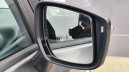 Nissan Note pilnas