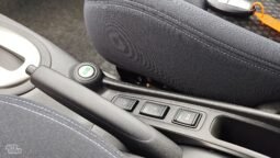Nissan Note pilnas