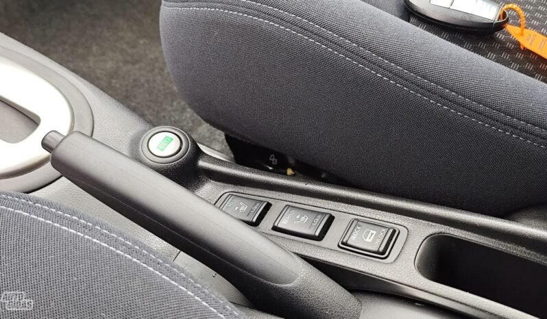 Nissan Note pilnas
